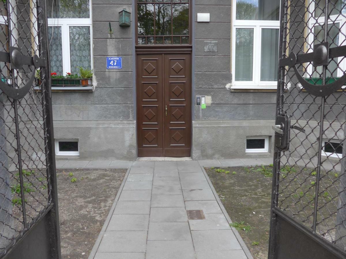 クラクフApartament M15アパートメント エクステリア 写真